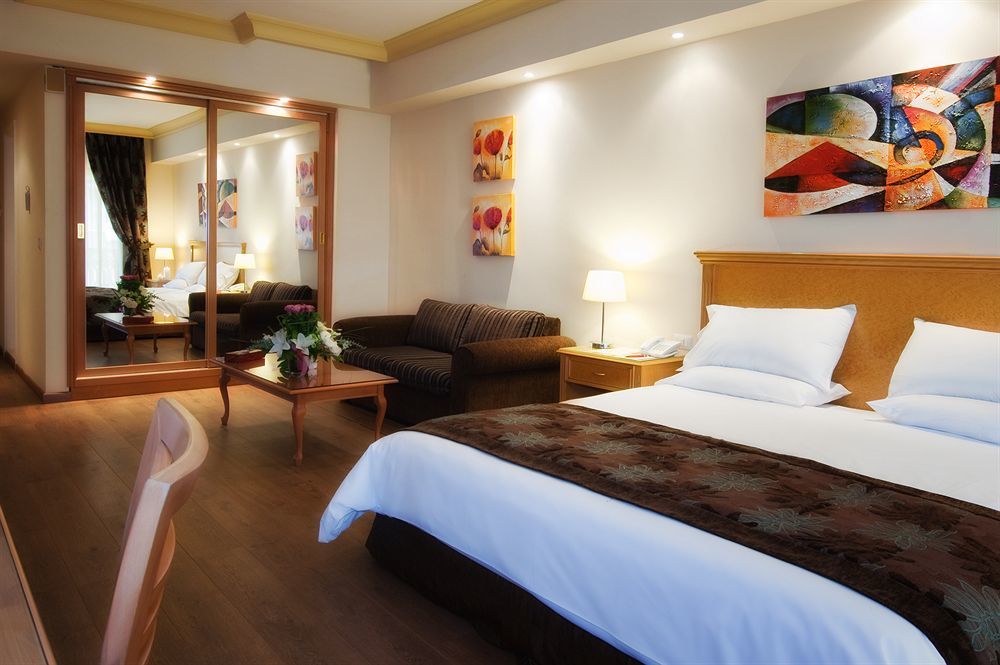 Rawche Universal Apartments Beyrut Oda fotoğraf