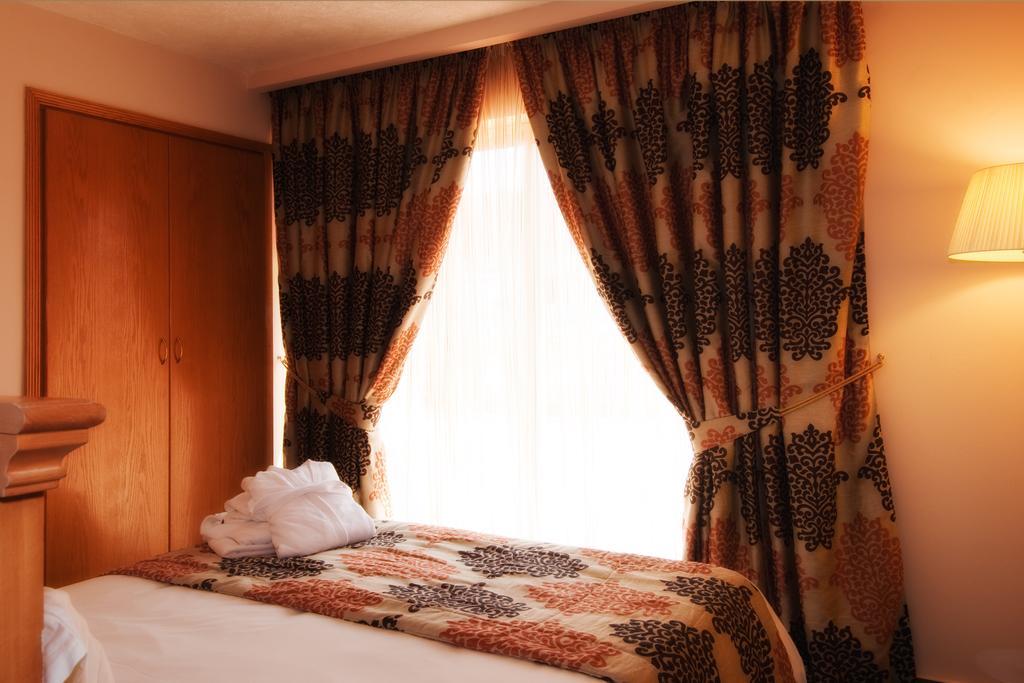 Rawche Universal Apartments Beyrut Dış mekan fotoğraf